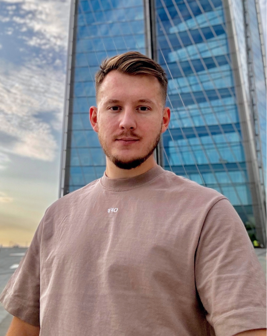 Руководитель LETFLAT Кирилл Зубачев